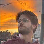Se ti serve una persona che ti segua nello studio e nei compiti, sono qui per te!